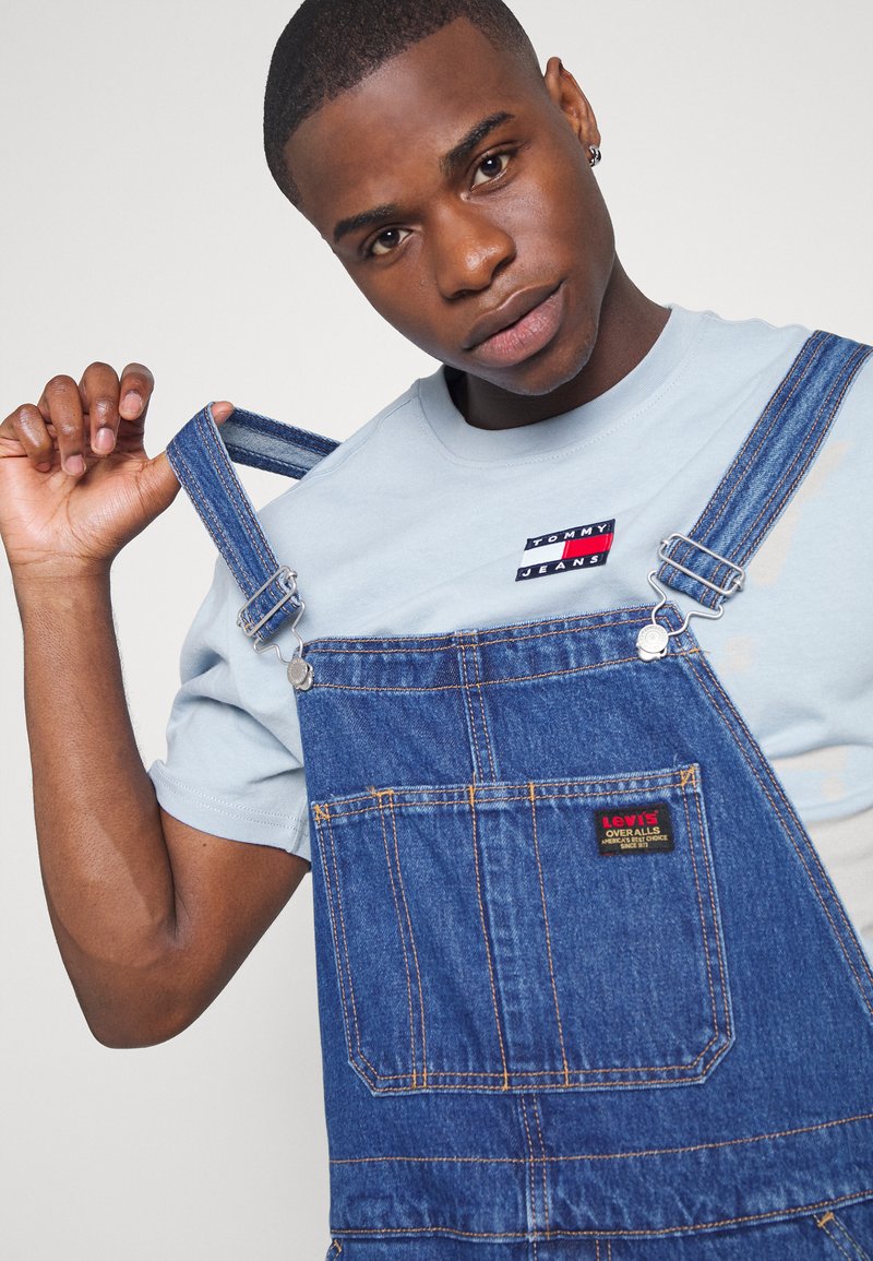 Actualizar 52+ imagen denim overalls men's levi's Thptnganamst.edu.vn