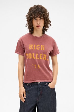 HIGH ROLLERS RELAXED BABY TEE - Print T-shirt - burgundy