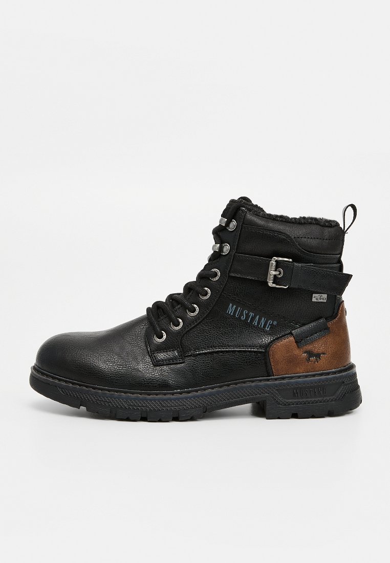Botines con cordones