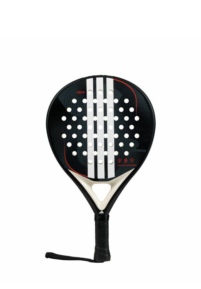 Paddle nera con forma rotonda, caratterizzata da strisce bianche, fori circolari e impugnatura testurizzata. Accenti neri e rossi. Design leggero.