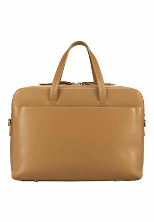 Hellbraune Leder-Aktentasche mit zwei Griffen, Vordertasche und silbernem Reißverschluss, vor weißem Hintergrund dargestellt.