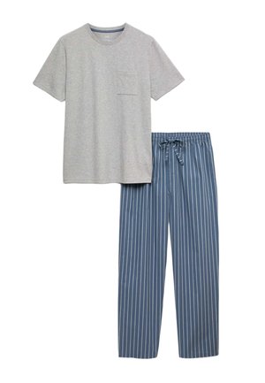 Grijs T-shirt met korte mouwen en borstzakje gecombineerd met blauw-witte verticale gestreepte broek met trekkoord.