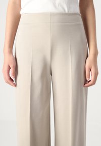 DRYKORN BEFORE - Kelnės - brown