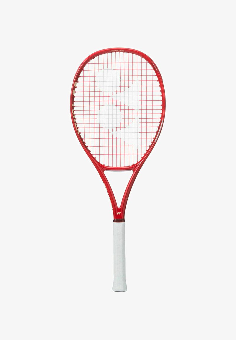 Raqueta de squash roja con empuñadura blanca y logo geométrico blanco en las cuerdas, presentada verticalmente sobre un fondo blanco.