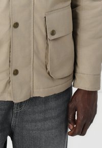 Hackett London VELO - Giacca da mezza stagione - putty beige