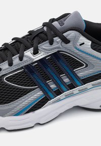 adidas Originals RESPONSE CL UNISEX - Športni copati - core black/bright blue/footwear white
