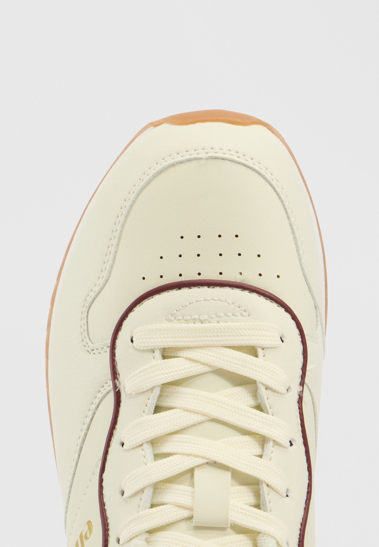 Sneaker low