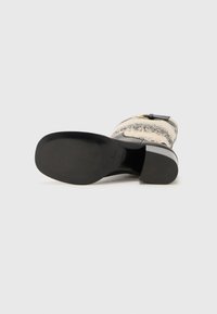 Castañer NIEBLA - Boots - multi-coloured