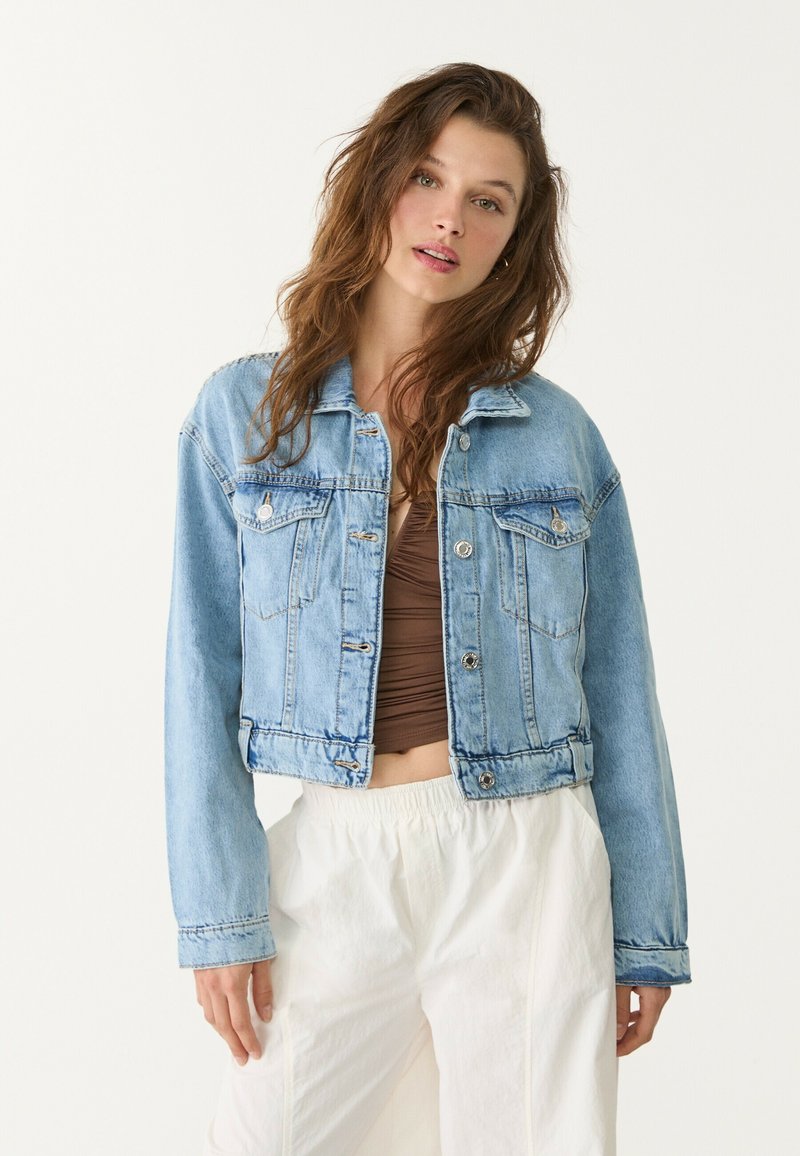Stradivarius - Denim jacket - light blue, Enlarge