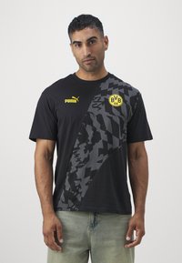 Puma BVB BORUSSIA DORTMUND FTBLCULTURE+ TEE - Sporto klubų atributika - black/shadow gray
