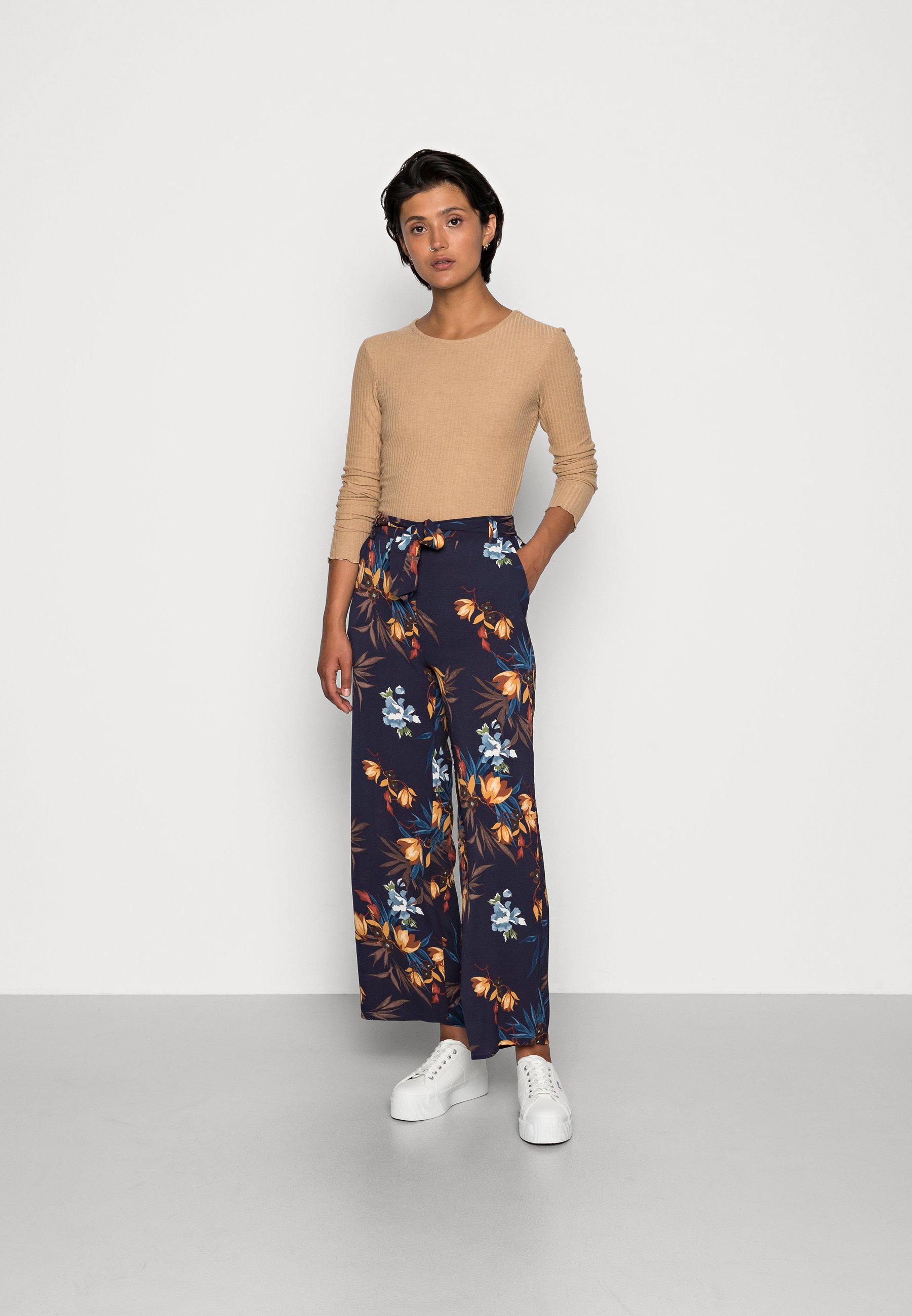 ONLY ONLNOVA PALAZZO PANT - Pantaloni - night sky/fall devon/blu scuro -  Zalando.it