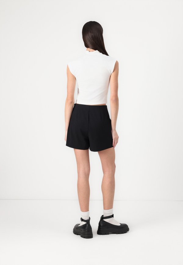 VMMELINA SHORT SKORT SOLID - Shorts4