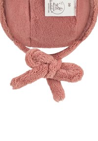 Pink soft fabric ear muffs with a central label showing size 39 and a small logo of a girl with stars.
