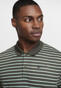 Nike Golf DRI-FIT VICTORY - Polo - cargo khaki black