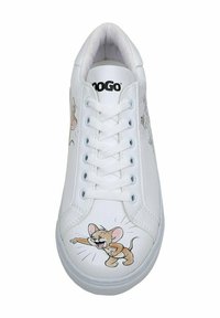 White synthetic sneaker featuring a lace-up design. One side displays a cartoon mouse graphic. Soft inner lining enhances comfort.