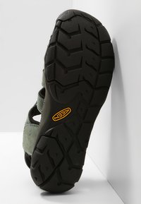 Keen CLEARWATER CNX  - Trekkingsandale - mineral blue/yellow