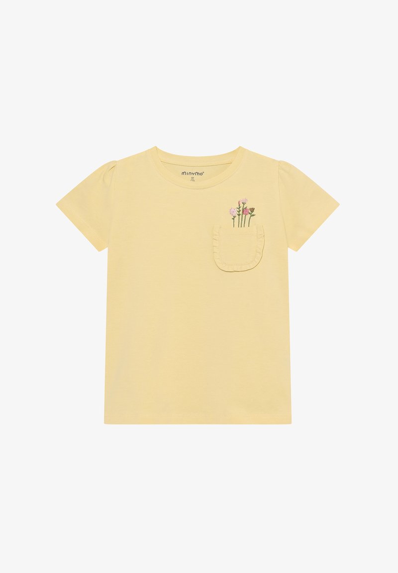 T-shirt en coton jaune à manches courtes, avec une poche à volants et une broderie florale rose et verte sur la poitrine.