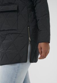 Kaffe Curve NELLI LONG - Zimný kabát - black deep