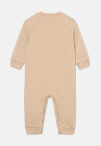 Nike Sportswear READYSET COVERALL UNISEX - Kombinezonas - sand drift