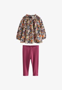 Ej vald, navy floral