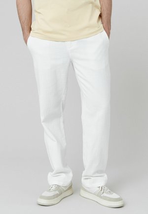 BZB TEXTURÉ - Pantalon classique - blanc écru