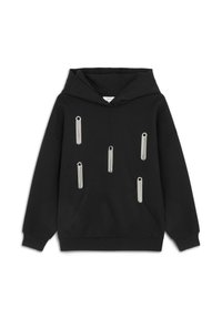 Sudadera negra de algodón, con un bolsillo frontal y seis acentos metálicos plateados que asemejan borlas. Corte relajado con una capucha grande.