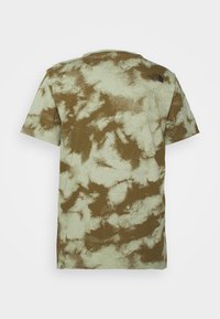 The North Face SIMPLE DOME TEE - T-shirt estampada - olive retro