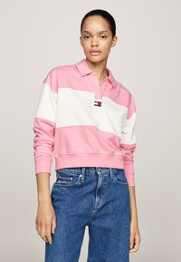 Tommy Jeans BADGE - Ilgarankovis viršutinės dalies drabužis - ballet pink multi