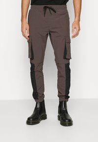 Brave Soul NEWTONS - Calças cargo - choc brown