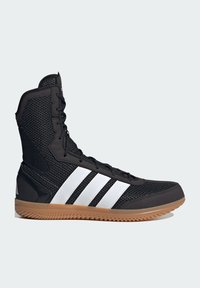 Sort atletik sko med meshlæder, tre hvide striber, gummisål og højt design. Har kontrasterende gummisål detalje.