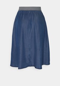 Jeansrock mit einem gerafften Bund und einem schwarz-weiß gestreiften, elastischen Band. Glatte Textur und ausgestellte A-Linien-Form.