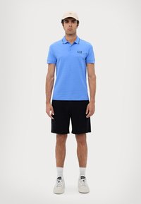 EA7 Emporio Armani TRAIN CORE - Polo shirt - granada sky