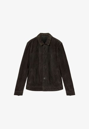 Bruine suède jas met een kraag, knoopsluiting en twee zijzakken. Gestructureerd oppervlak met een gladde afwerking en een getailleerde pasvorm.