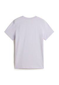 Paarse katoenen T-shirt, korte mouwen, ronde hals, zachte textuur en een rechte snit zonder graphics of extra details.