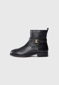 Tommy Hilfiger BUCKLE RIDING - Klassiset nilkkurit - black