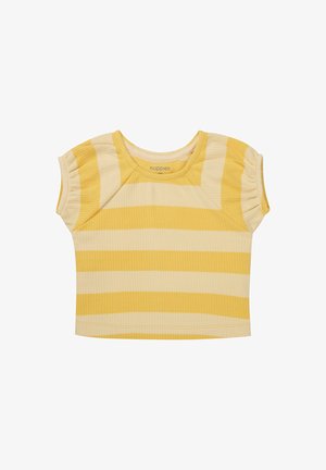 Top de manga corta a rayas amarillas y crema, hecho de material acanalado, con escote redondo y sutil detalle recogido en los hombros.