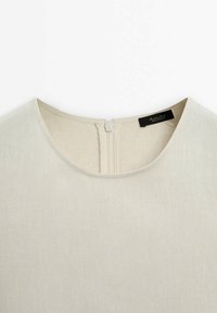 Massimo Dutti Vardagsklänning - beige