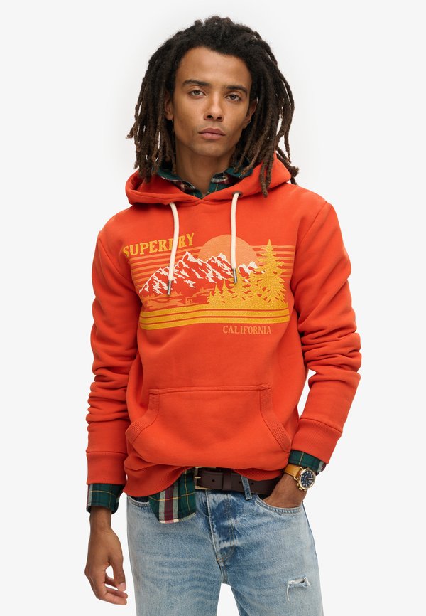 OUTDOOR GRAPHIC STRIPE - Kapuzenpullover - denim co rust orange