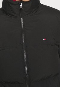 Tommy Hilfiger Gewatteerde jas - black