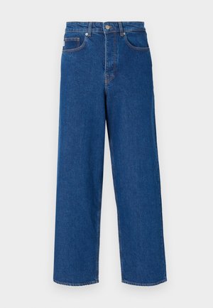 Bredde ben blå jeans laget av denim, med høy midje, fem-lomme design, og kontraststing langs sømmene og lommene.