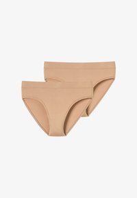Unselected, maple