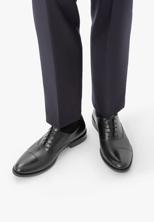 RYŁKO, IPDW42__ - Business-Schnürer - schwarz