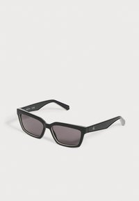 Избран, black