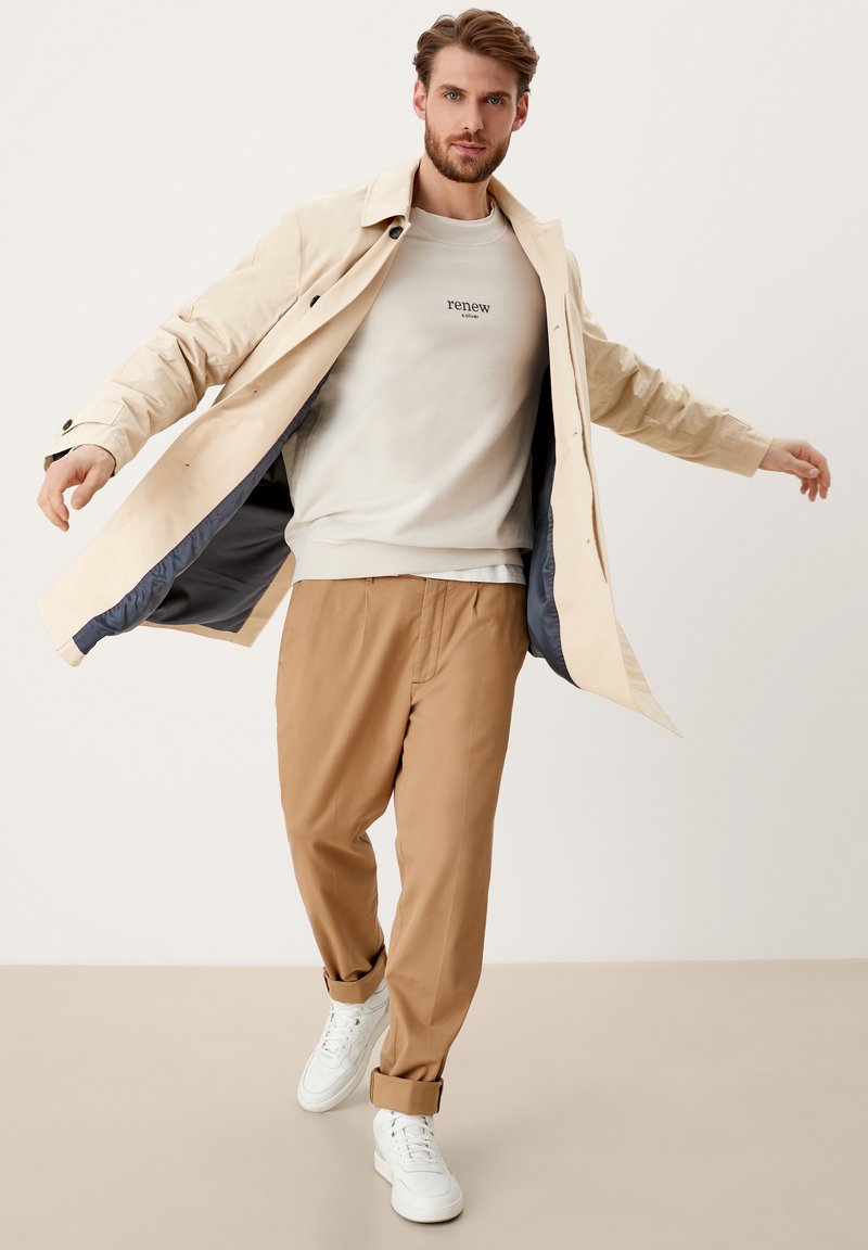 Herren Trenchcoats | s.Oliver ÉLÉGANT Trenchcoat beige - JV65058 Herren Trenchcoats | s.Oliver ÉLÉGANT Trenchcoat beige - JV65058