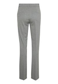 Pantaloni grigi su misura con una linea dritta, dotati di due tasche posteriori e un tessuto liscio e texturizzato. Stile semplice e minimalista.