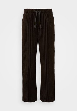 Pantalones de pana marrón oscuro con una textura suave, que cuentan con una cintura de cordón con borlas y un diseño de pierna recta. Patrón acanalado vertical.