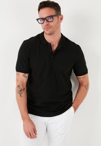 Poloshirt - black