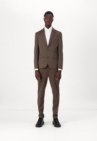 Lindbergh SUPERFLEX SET - Traje - deep brown
