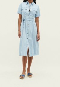 Stradivarius Farkkumekko - bleached denim