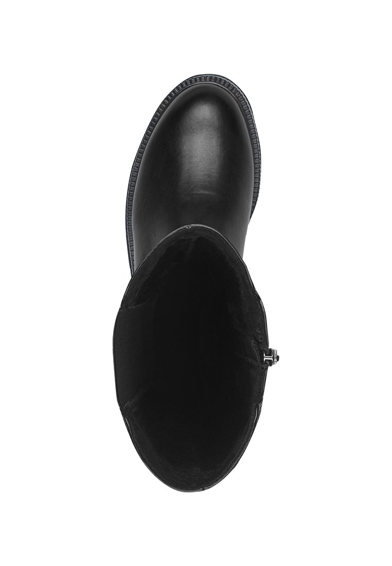 Schwarze Leder-Ankle-Boots mit abgerundeter Spitze, sichtbaren Nähten an der Sohle und seitlichem Reißverschluss, von oben gegen einen weißen Hintergrund gezeigt.